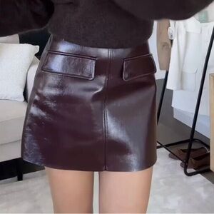 Elegant Brown Leather Skirt